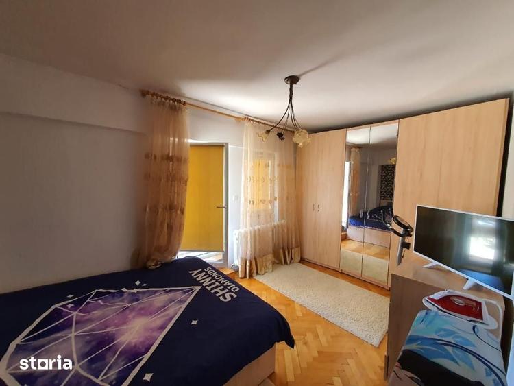 Apartament cu 3 camere în Ultracentral