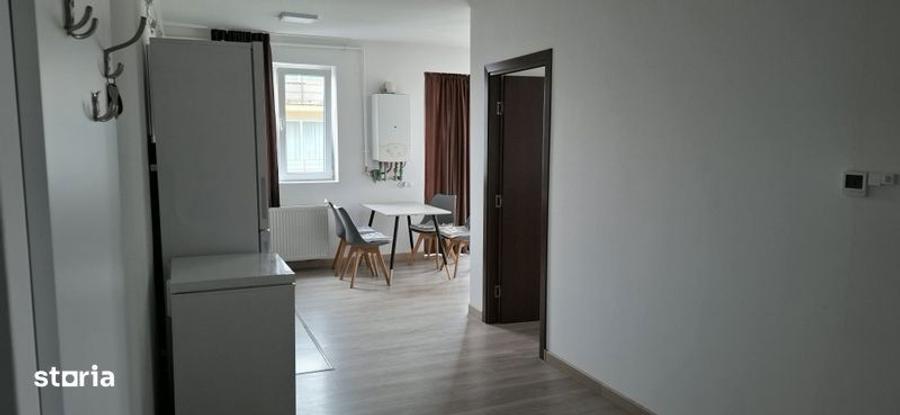 Apartament cu 3 camere în Florești