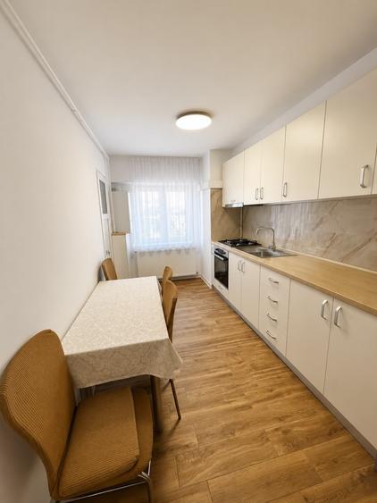 Apartament cu 3 camere în Central
