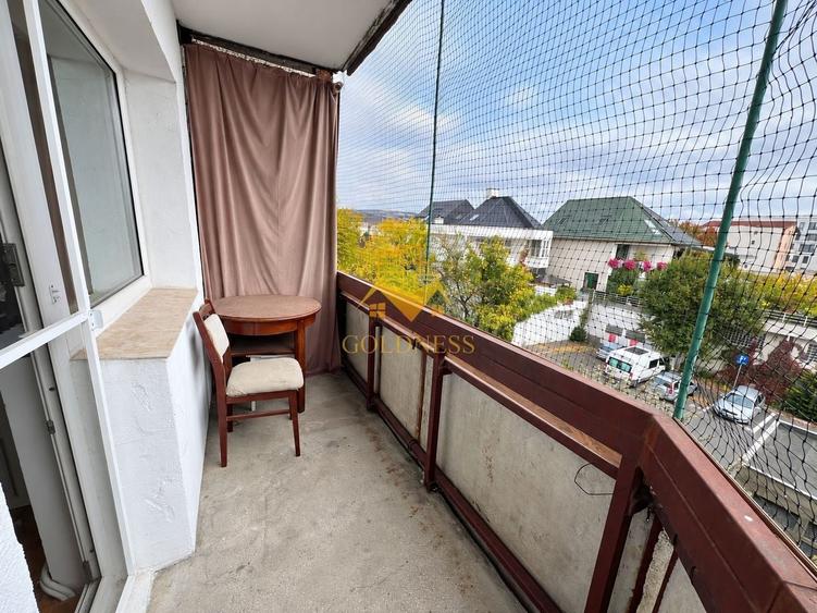 Apartament cu 3 camere decomandat, mobilat în Mărăști