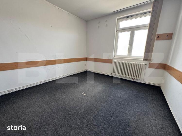 Spatiu Comercial / Birouri de Inchiriat 140 mp Deva Central - 11