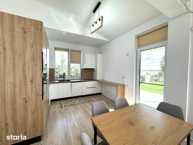 Casă cu 4 camere cu Teren 500 Mp în Corbeanca