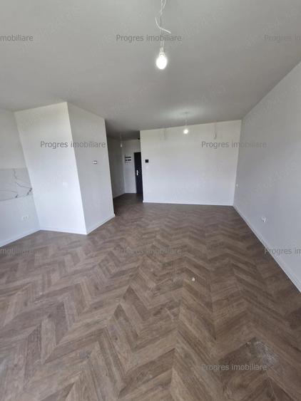 Garsonieră semidecomandată în Aradului