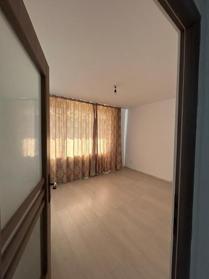 Apartament cu 2 camere decomandat în Dărmănești