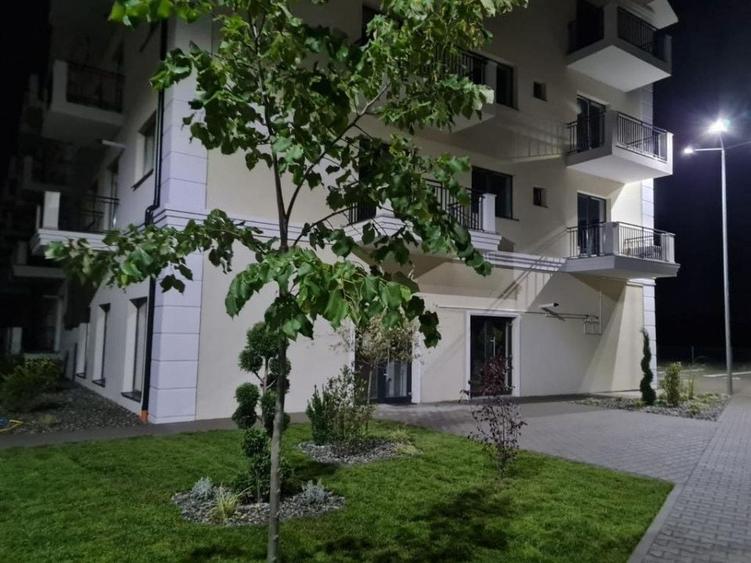 Apartament cu 2 camere semidecomandat în Vasile Aaron