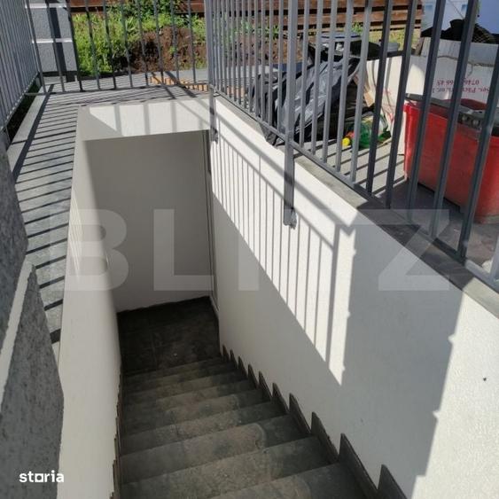 Casă cu 4 camere în Valea Adâncă