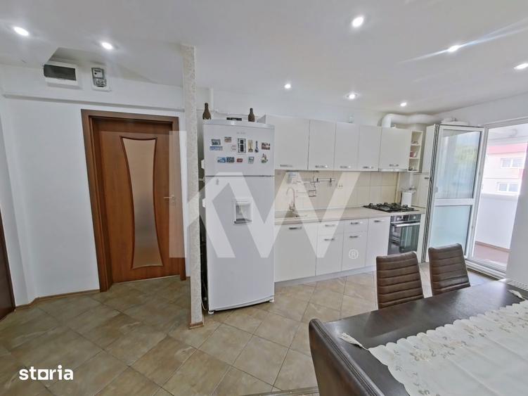 Apartament cu 3 camere, mobilat în Dârste