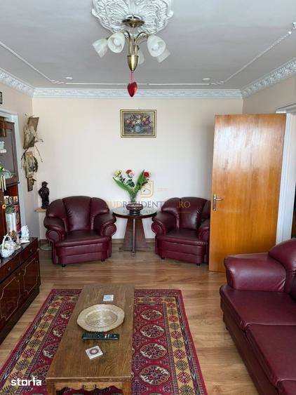 Apartament cu 3 camere, mobilat în Berceni