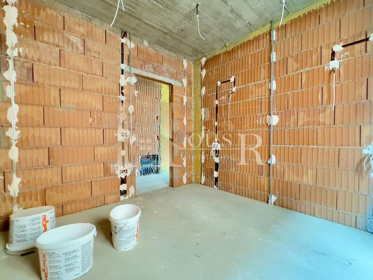 Apartament cu 2 camere decomandat în Braytim