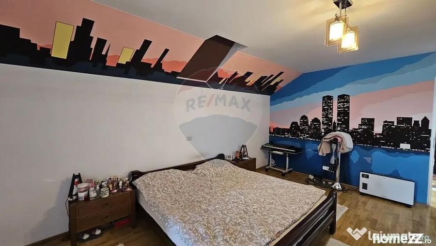 Casă cu 6 camere cu Teren 3614 Mp în Liteni (Moara)