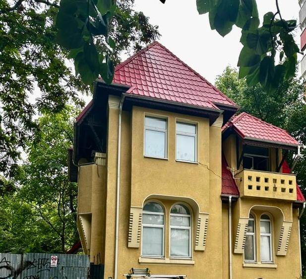 Casă individuală cu 6 camere cu Canalizare în Kiseleff