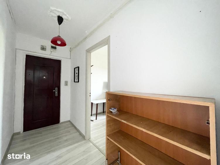 Apartament cu 3 camere semidecomandat în Ciarda Roșie