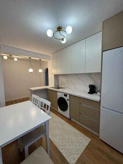 Apartament cu 3 camere decomandat în Nord