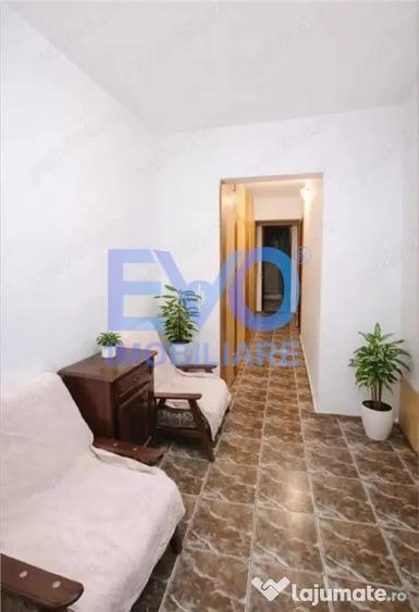 Apartament cu 3 camere decomandat în Canta