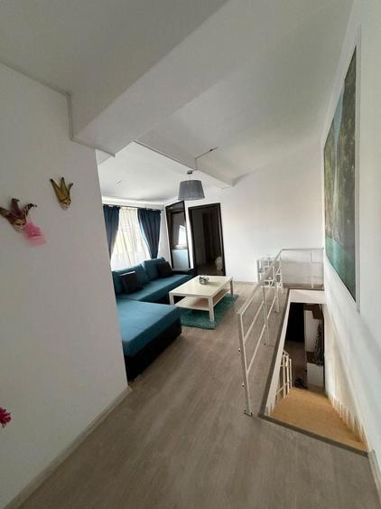 Apartament cu 3 camere semidecomandat în Bragadiru