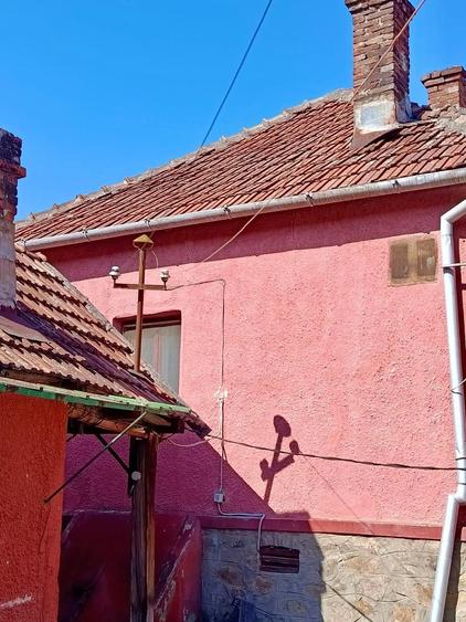 Casă cu 2 camere în Central