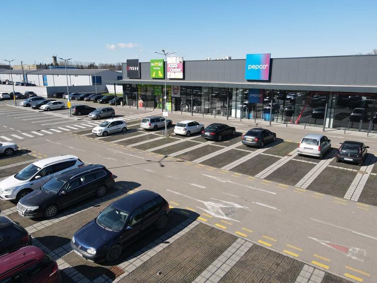 Spațiu comercial, de 108 mp, în Central