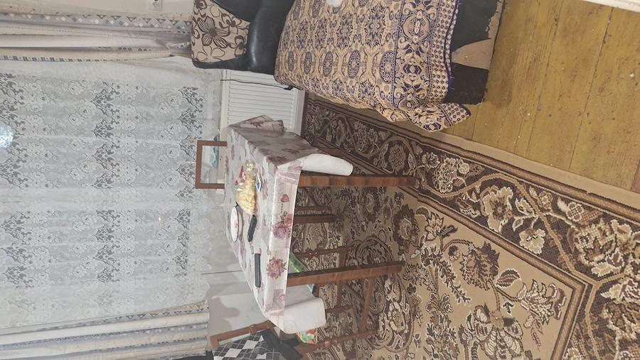 Casă cu 3 camere cu Teren 356 Mp în Central