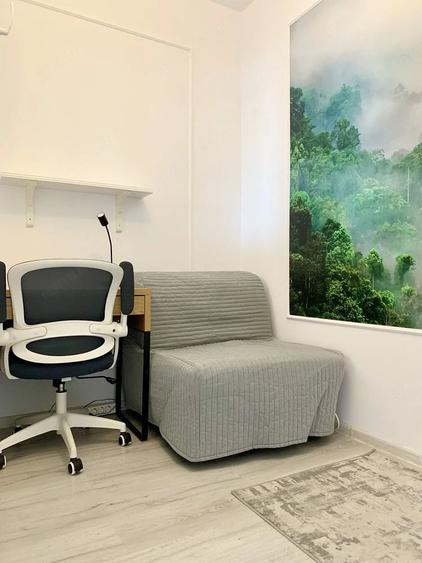 Apartament cu 2 camere decomandat în Est