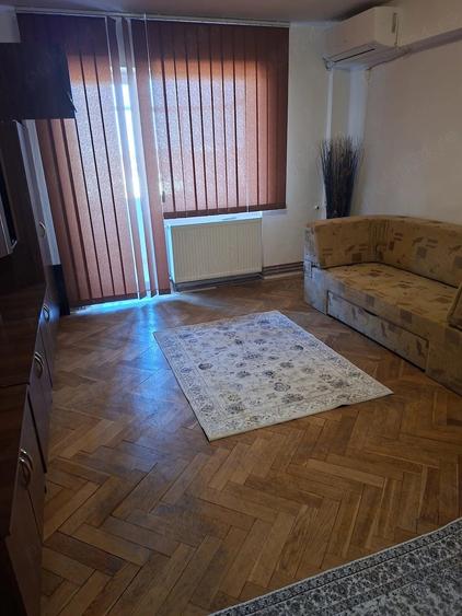 Apartament cu 2 camere semidecomandat în Ultracentral