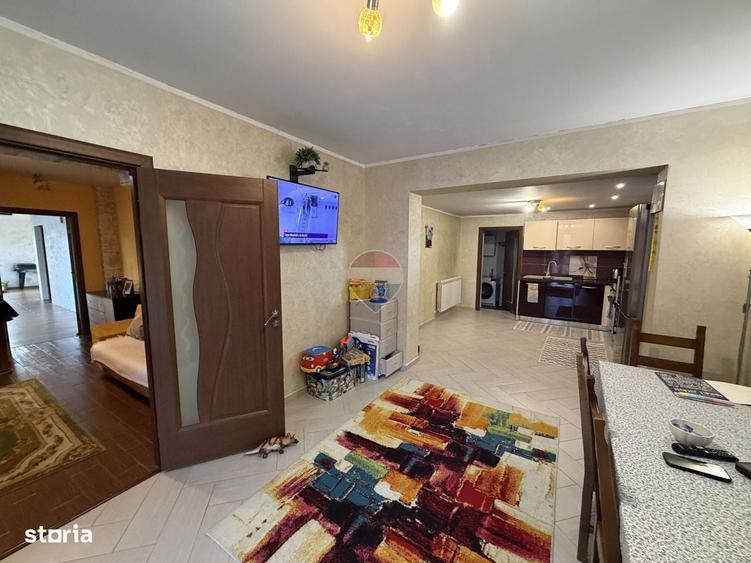 Casă cu 4 camere în Putna