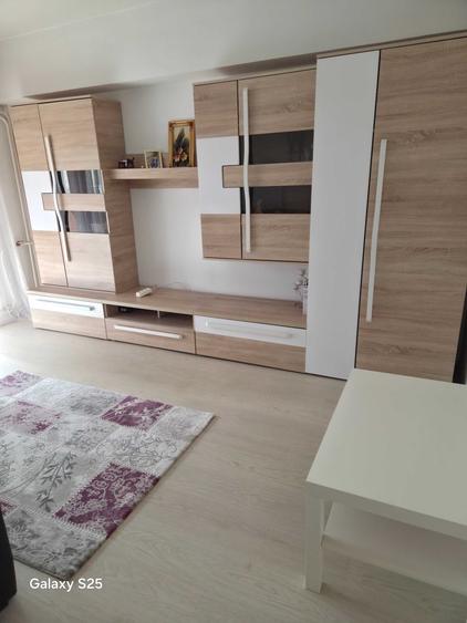 Apartament cu 2 camere decomandat în Burdujeni