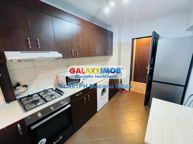 Apartament cu 2 camere decomandat, mobilat în Republicii