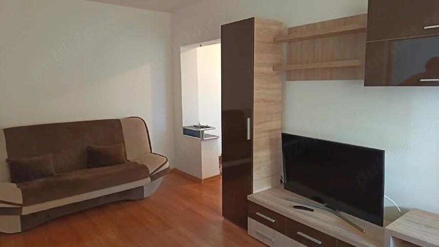 Apartament cu 2 camere semidecomandat în Exterior Vest