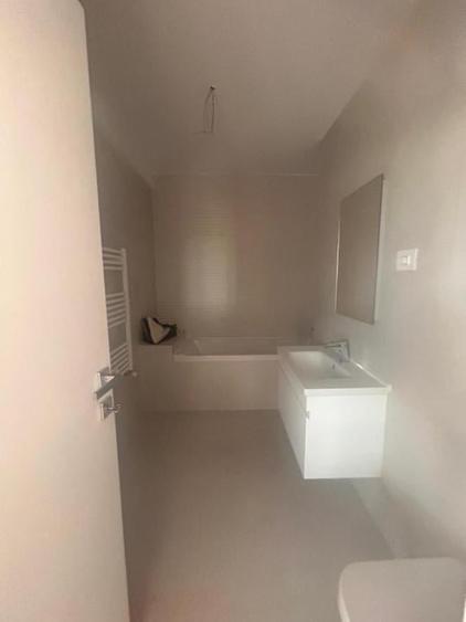 Apartament cu 2 camere în Băneasa