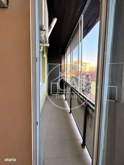 Apartament cu 3 camere decomandat în Nufărul