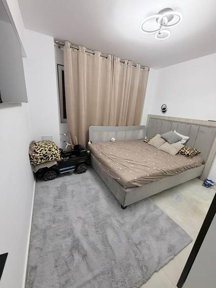 Apartament cu 2 camere decomandat în Exterior Vest