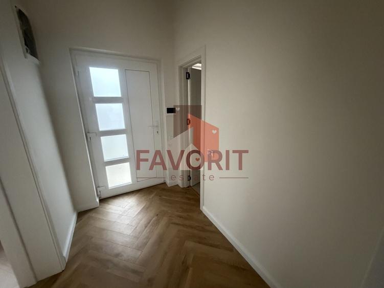 Duplex cu 4 camere cu Canalizare în Dumbrăvița