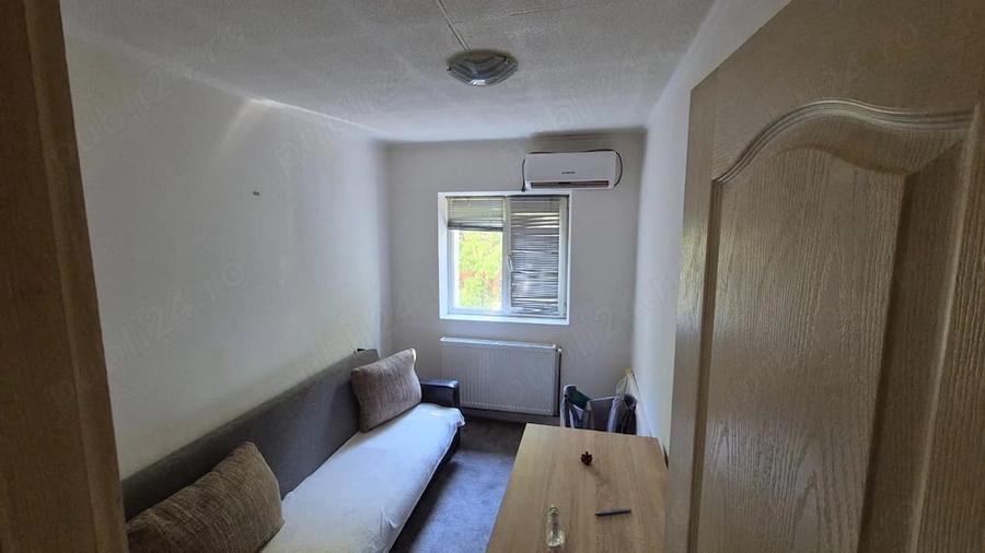 Apartament cu 3 camere semidecomandat în Șagului