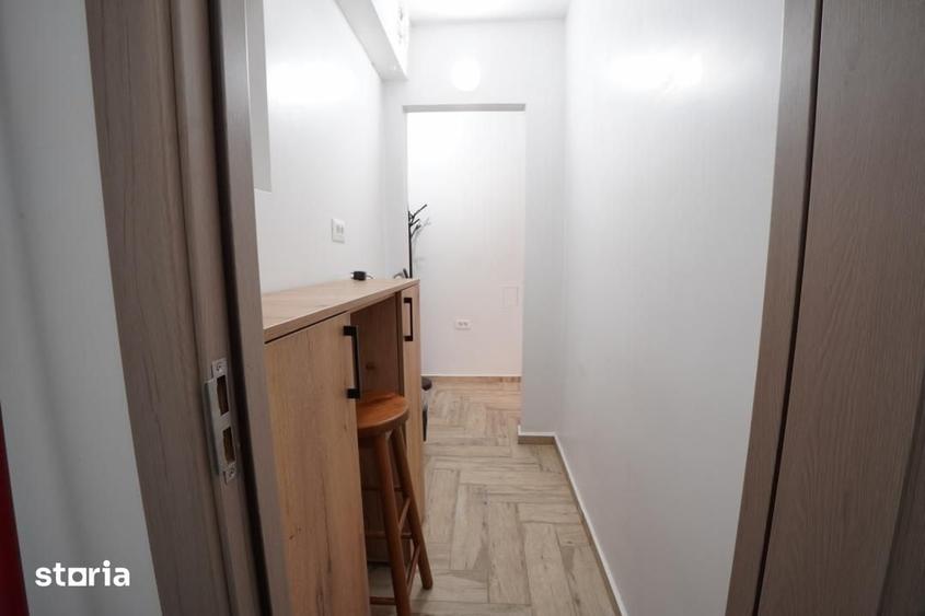 Spațiu comercial, de 24.63 mp, în Central
