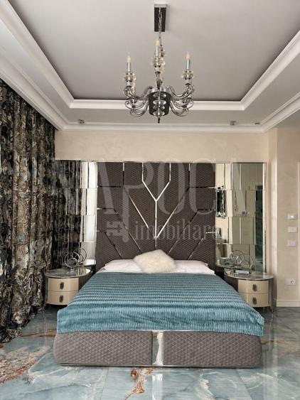 Apartament cu 4 camere semidecomandat, mobilat în Ultracentral