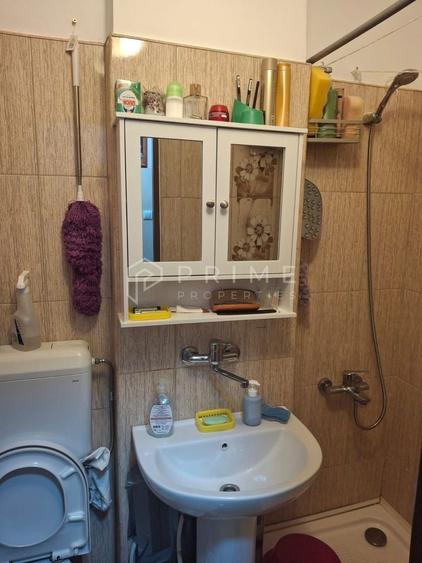 Apartament cu 2 camere în Sud-Vest