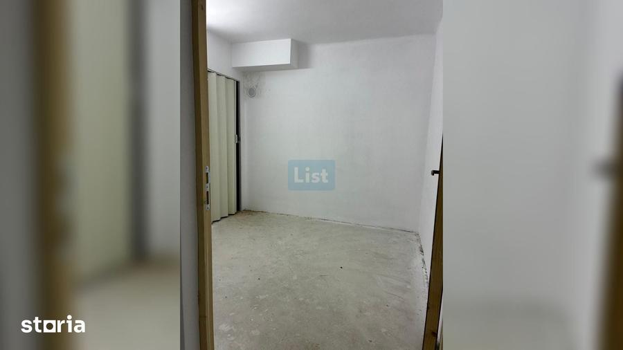 Spațiu comercial, de 200 mp, în Central