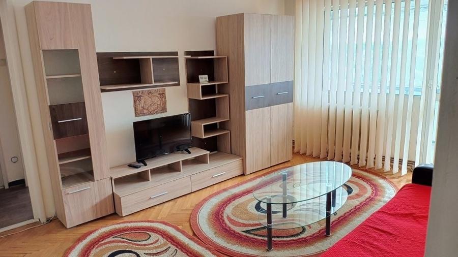 Casă cu 2 camere semidecomandat cu Teren 55 Mp în Podu Roș