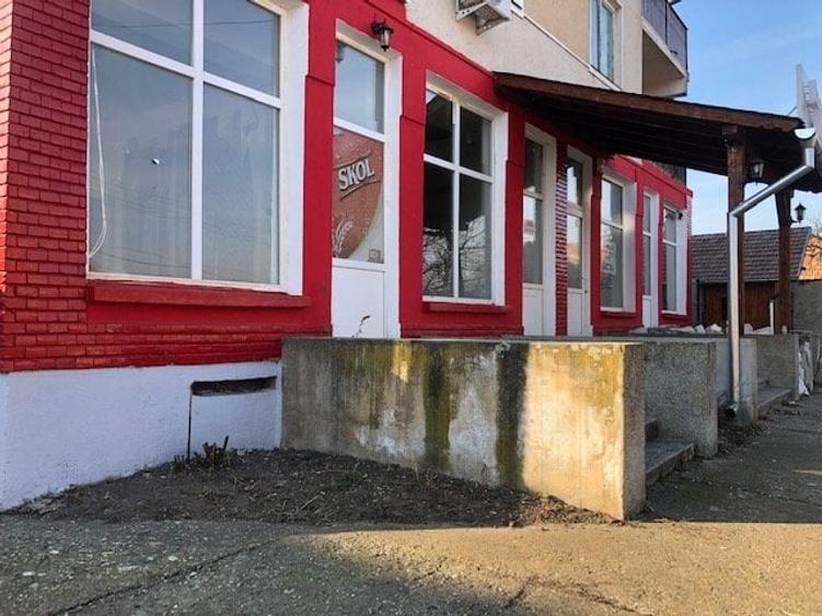 Spațiu comercial, de 160 mp, în Daia Română