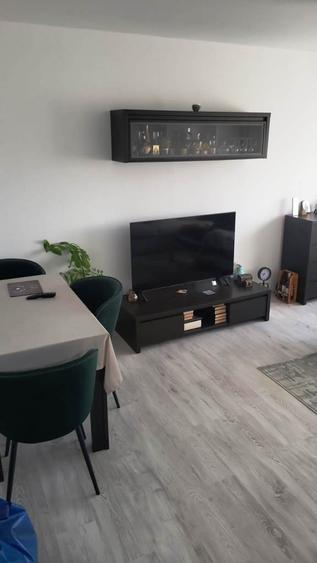Apartament cu 2 camere decomandat, mobilat în Aleea Sporturilor