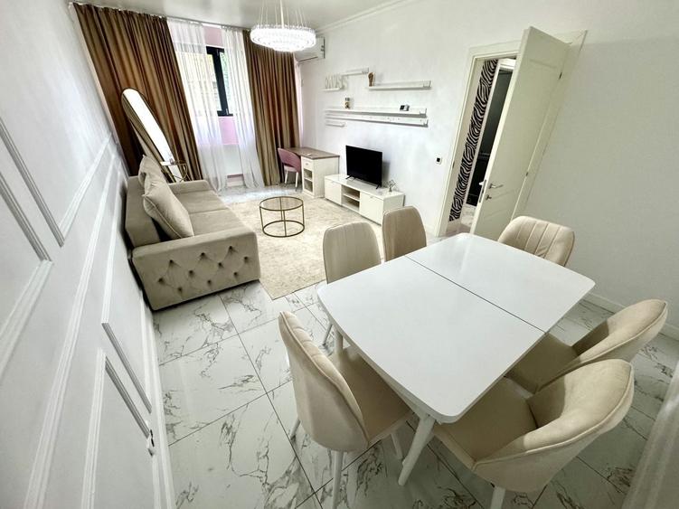 Apartament cu 3 camere decomandat în Lujerului