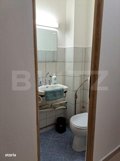 Apartament cu 3 camere în Tractorul
