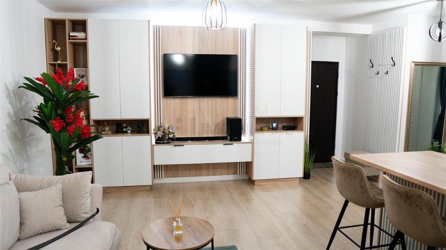 Apartament cu 2 camere semidecomandat, mobilat în Dumbrăvița