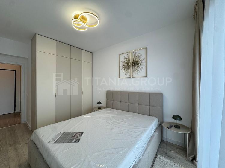 Apartament cu 3 camere decomandat, mobilat în Tractorul