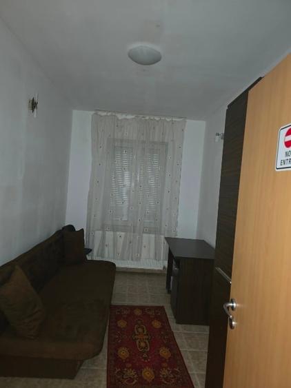 Apartament cu 3 camere decomandat, mobilat în Take Ionescu