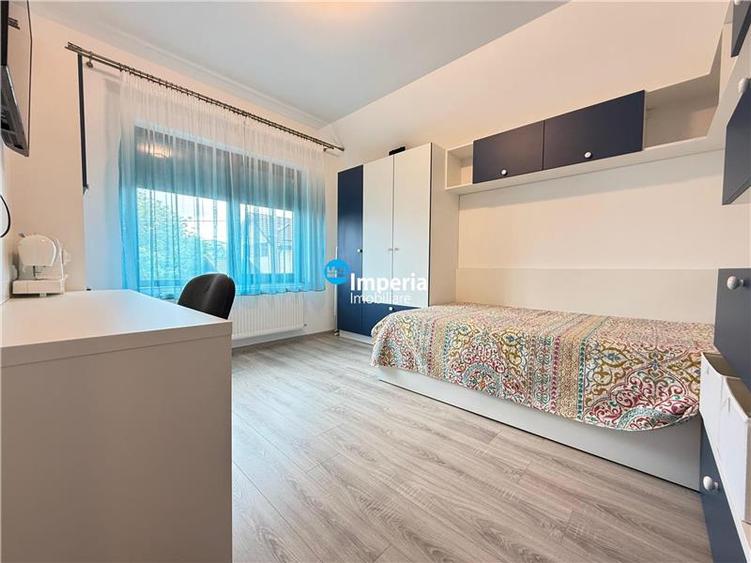 Casă individuală cu 5 camere cu Teren 500 Mp în Horpaz