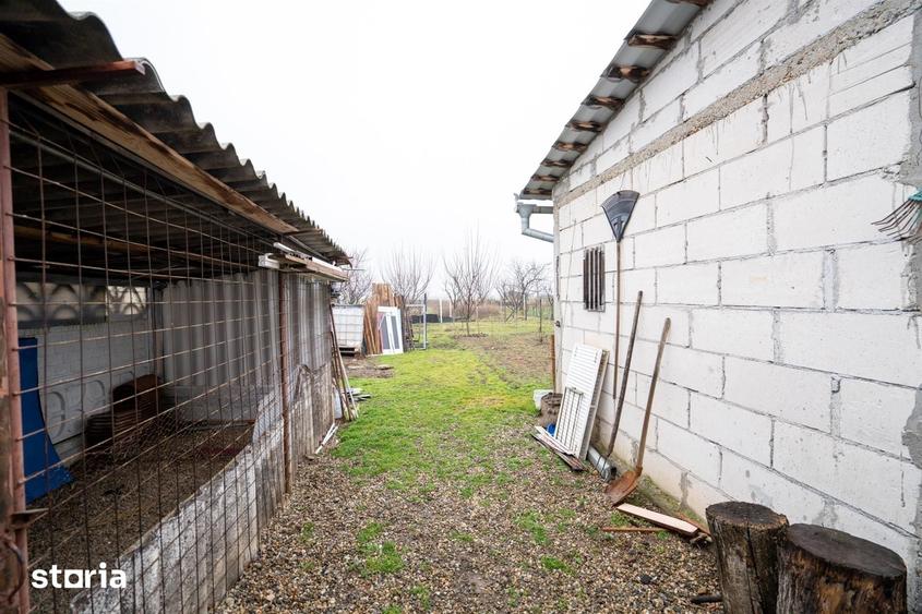 Casa cu 4 camere ?i 1000 mp teren Santandrei - 5