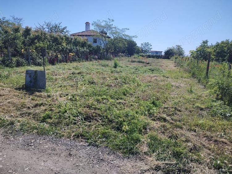 Teren de 750 mp, în Central