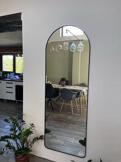 Casă cu 3 camere în Cetariu