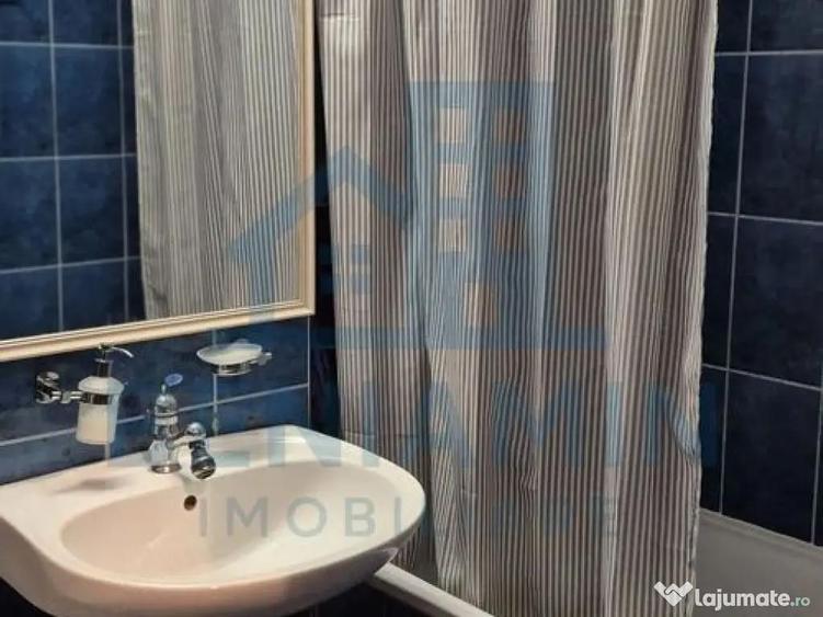 Apartament cu 2 camere semidecomandat în Central